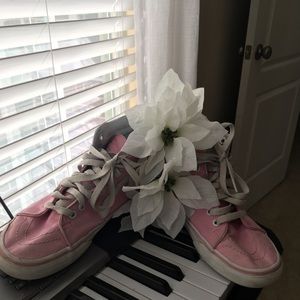 Vans Pink Hightops 7💕